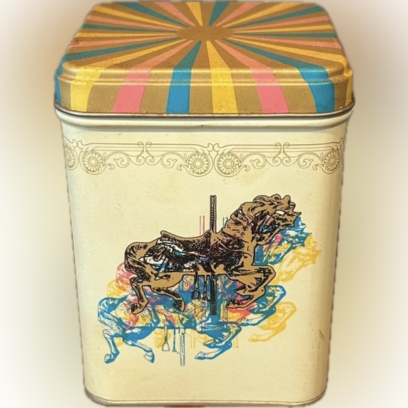 Vintage Carousel Horse Tin PIC Princeton Industries Corp. 3.7” x 3.7” x 4.8” - Picture 2 of 10